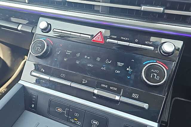 Hyundai SANTA FE 1.6 TGDi Hybrid Ultimate 5dr Auto