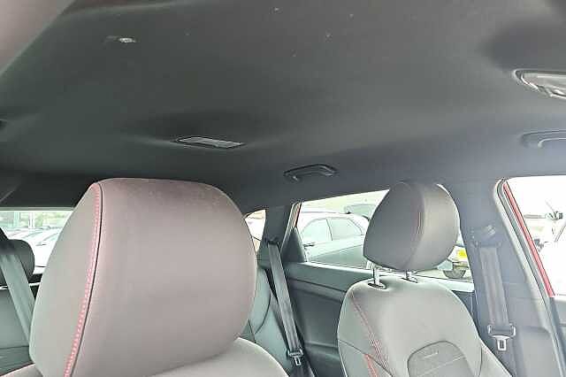 Hyundai TUCSON 1.6 CRDi 48V MHD 136 N Line 5dr 2WD DCT Red