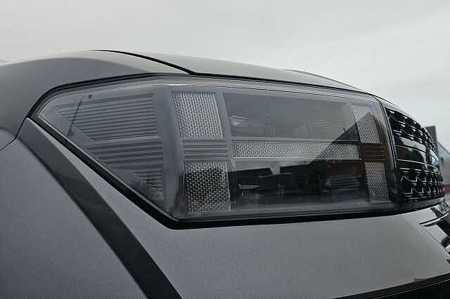 Hyundai SANTA FE 1.6 TGDi Hybrid Calligraphy 5dr 4WD Auto