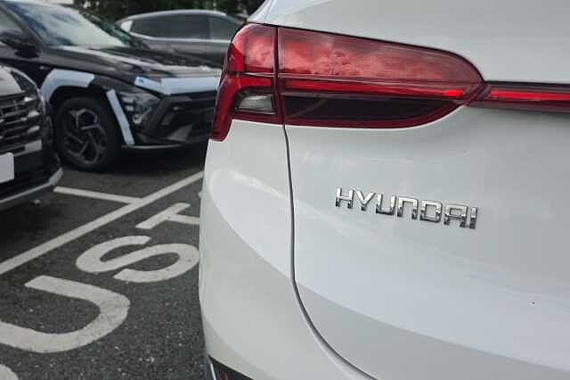 Hyundai SANTA FE 1.6 TGDi Hybrid Ultimate 5dr Auto