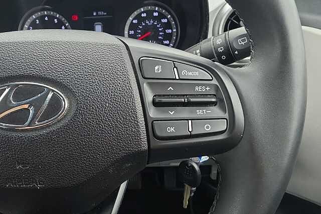 Hyundai i10 1.0 MPi Premium 5dr