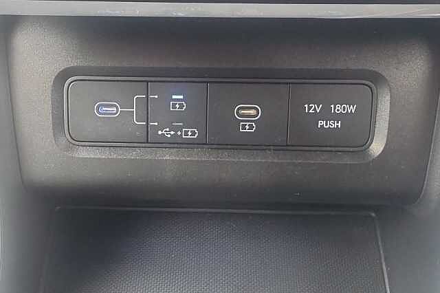 Hyundai TUCSON 1.6T Plug-in Hybrid Ultimate 5dr 4WD Auto Red