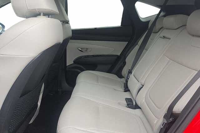 Hyundai TUCSON 1.6T Plug-in Hybrid Ultimate 5dr 4WD Auto Red