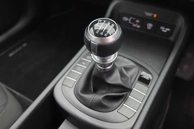 Hyundai KONA 1.0T Advance 5dr