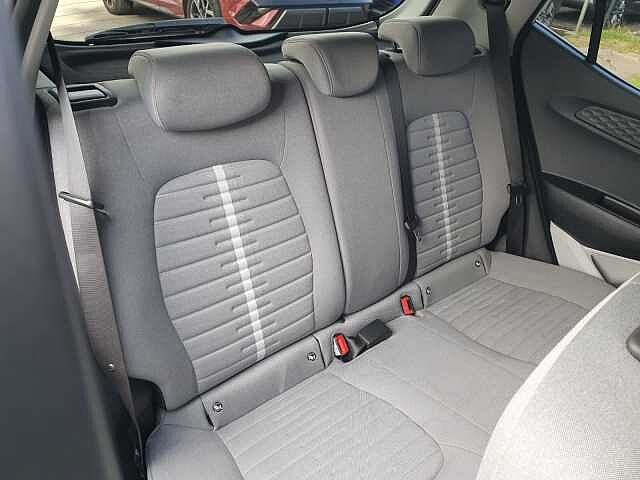 Hyundai i10 1.0 MPi Premium 5dr