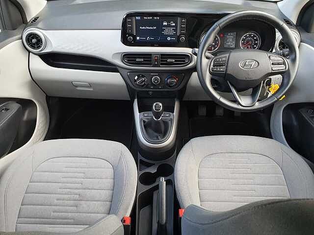 Hyundai i10 1.0 MPi Premium 5dr