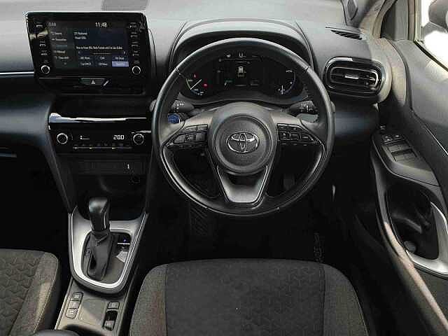 Toyota Yaris Cross 1.5 Hybrid Design 5dr CVT