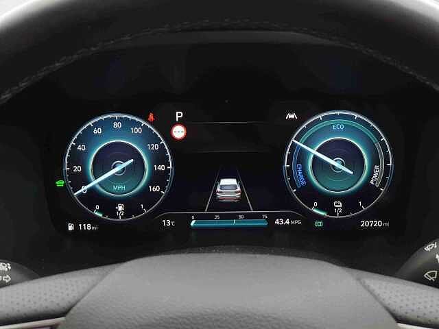 Hyundai Santa Fe 1.6 TGDi Hybrid Ultimate 5dr Auto