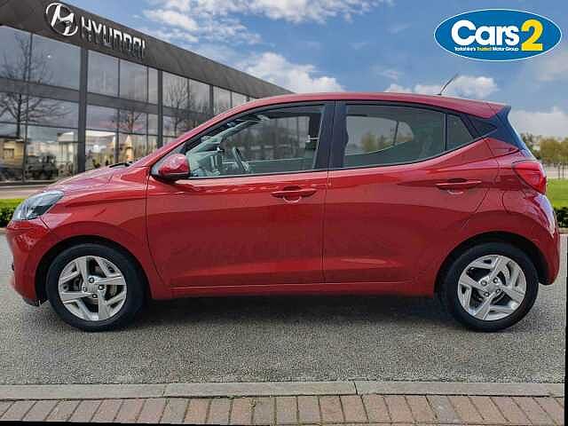 Hyundai I10 1.0 MPi SE Connect 5dr Auto Red