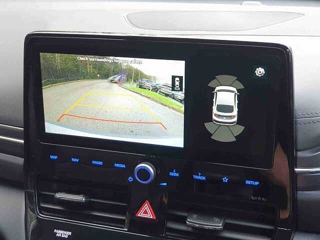 Hyundai IONIQ 1.6 GDi Hybrid Premium SE 5dr DCT Silver