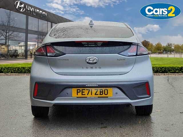 Hyundai IONIQ 1.6 GDi Hybrid Premium SE 5dr DCT Silver