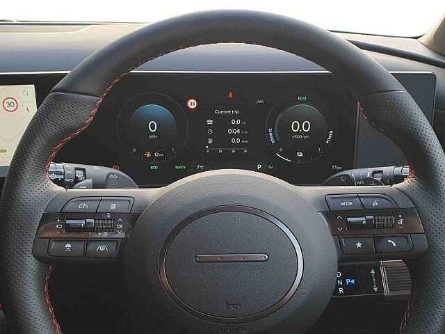 Hyundai TUCSON 1.6T Hybrid N Line 5dr Auto White