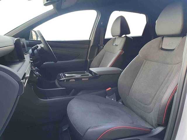 Hyundai TUCSON 1.6T Hybrid N Line 5dr Auto White