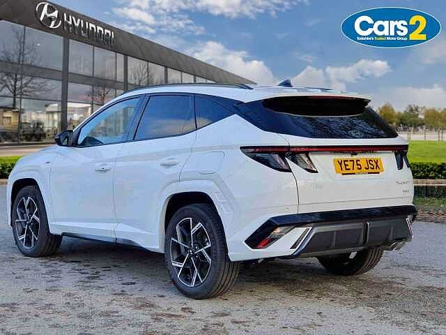 Hyundai TUCSON 1.6T Hybrid N Line 5dr Auto White