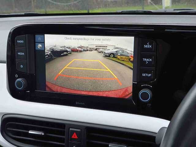 Hyundai i10 1.2 MPi Premium 5dr Auto