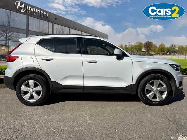 Volvo XC40 1.5 T2 Momentum Core 5dr