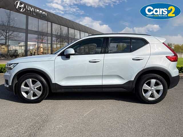 Volvo XC40 1.5 T2 Momentum Core 5dr