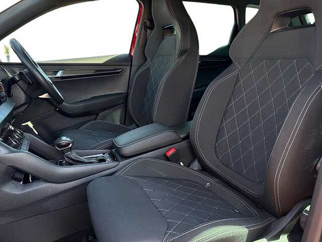 SKODA KAROQ 1.5 TSI Sportline 5dr DSG