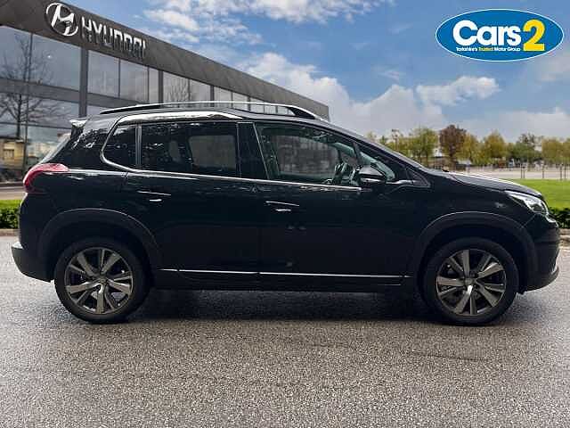 Peugeot 2008 1.2 PureTech 110 Allure Premium 5dr