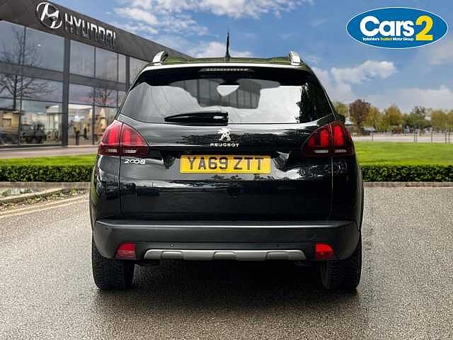 Peugeot 2008 1.2 PureTech 110 Allure Premium 5dr