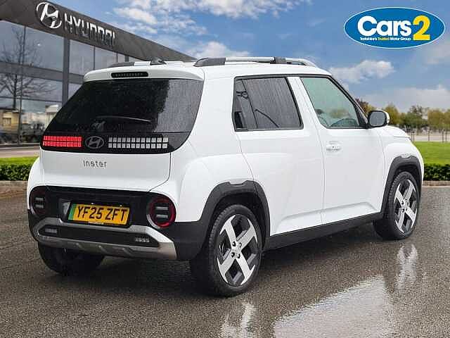 Hyundai INSTER 85kW 02 49kWh 5dr Auto White
