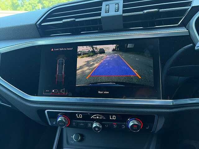 Audi Q3 35 TFSI S Line 5dr [Leather]