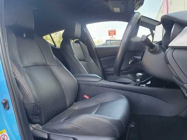 Toyota C-HR 1.8 Hybrid Dynamic 5dr CVT