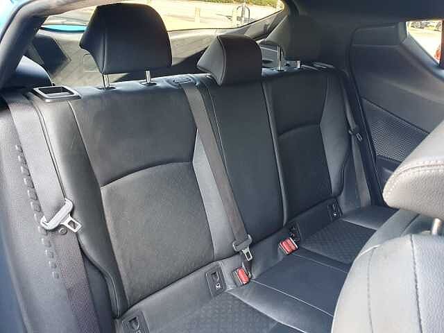 Toyota C-HR 1.8 Hybrid Dynamic 5dr CVT