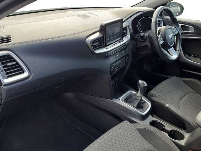 Kia ceed 1.0T GDi ISG 2 5dr