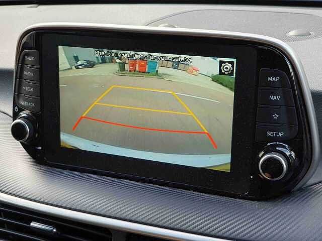 Hyundai TUCSON 1.6 GDi SE Nav 5dr 2WD White