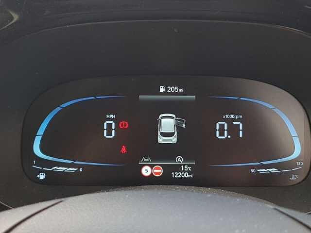 Hyundai i10 1.0 Advance 5dr