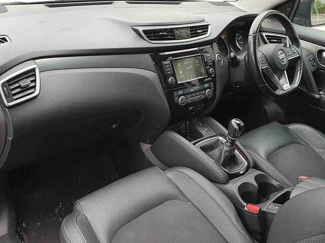 Nissan Qashqai 1.3 DiG-T Tekna 5dr