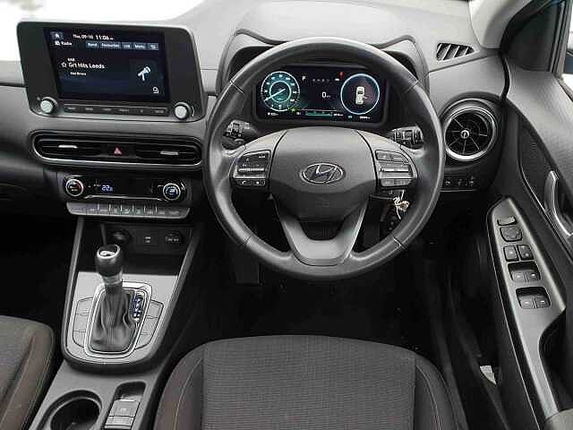 Hyundai KONA 1.6 GDi Hybrid SE Connect 5dr DCT Blue