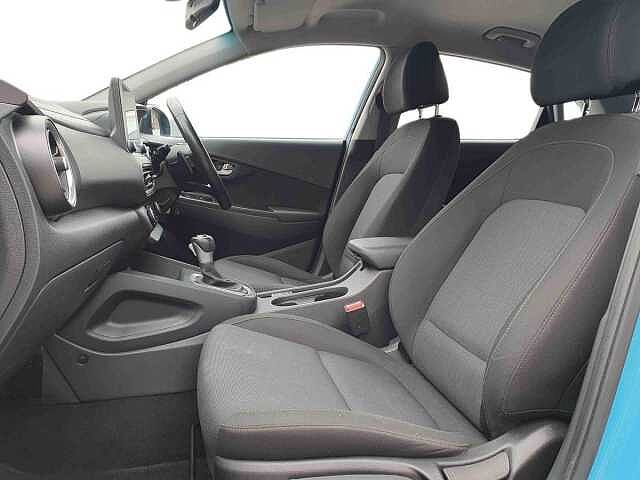 Hyundai KONA 1.6 GDi Hybrid SE Connect 5dr DCT Blue