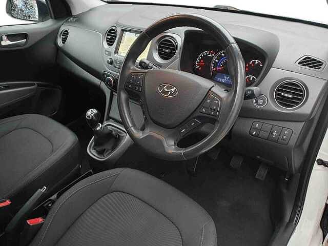 Hyundai i10 1.2 Premium SE 5dr