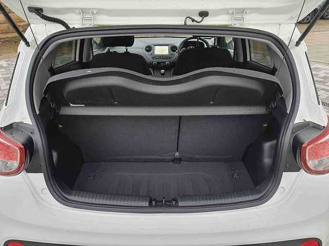 Hyundai i10 1.2 Premium SE 5dr