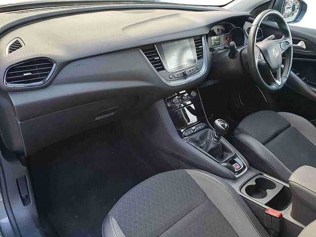 Vauxhall Grandland X 1.5 Turbo D Business Edition Nav 5dr