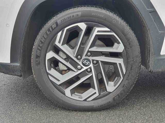 Hyundai TUCSON 1.6T Hybrid Ultimate 5dr Auto White