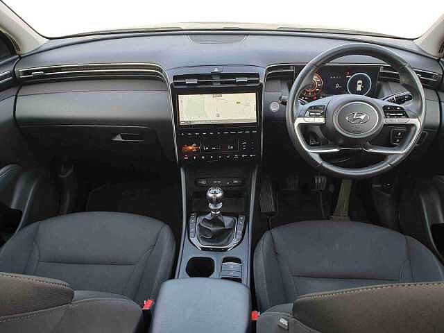 Hyundai TUCSON 1.6 TGDi Premium 5dr 2WD White