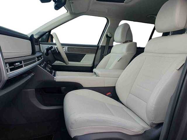 Hyundai SANTA FE 1.6 TGDi Hybrid Ultimate 5dr 4WD Auto Grey