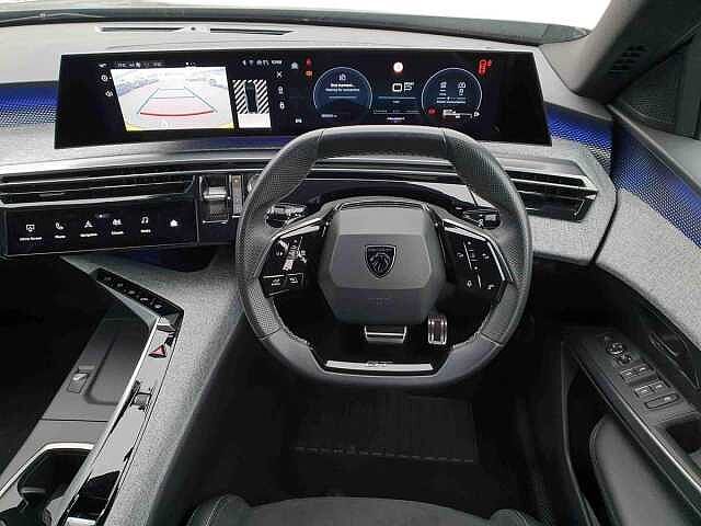 Peugeot 3008 1.2 Hybrid 136 GT 5dr e-DSC6