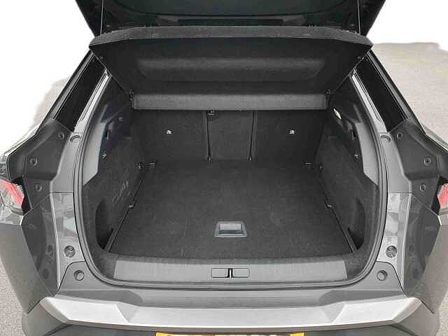 Peugeot 3008 1.2 Hybrid 136 GT 5dr e-DSC6