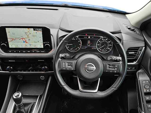 Nissan Qashqai 1.3 DiG-T MH 158 N-Connecta 5dr