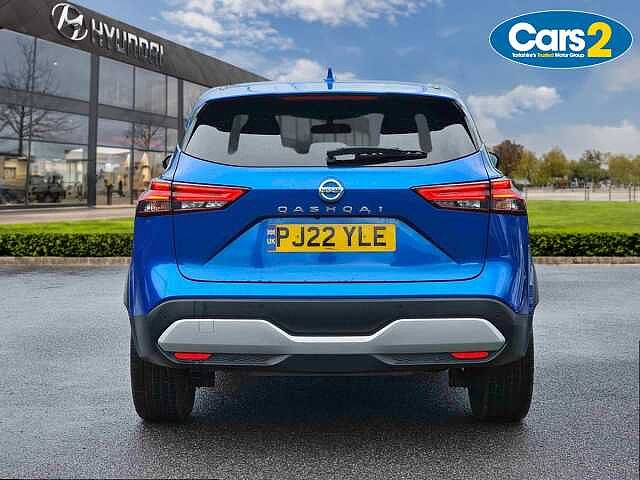 Nissan Qashqai 1.3 DiG-T MH 158 N-Connecta 5dr