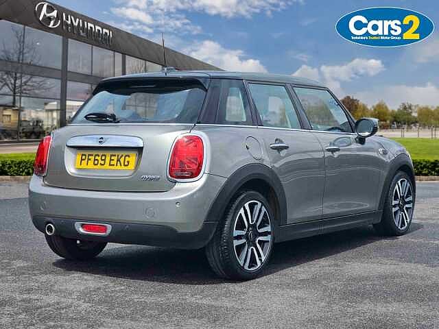 MINI HATCHBACK 1.5 Cooper Exclusive II 5dr Auto