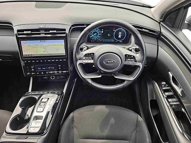 Hyundai TUCSON 1.6 TGDi Plug-in Hybrid Premium 5dr 4WD Auto White