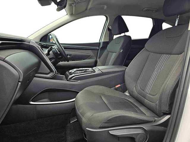 Hyundai TUCSON 1.6 TGDi Plug-in Hybrid Premium 5dr 4WD Auto White