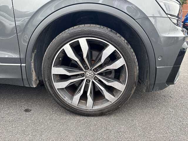 Volkswagen Tiguan 2.0 TDi 190 4Motion R-Line 5dr DSG