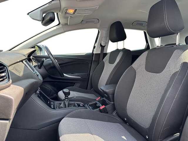 Vauxhall Grandland X 1.2 Turbo SE 5dr