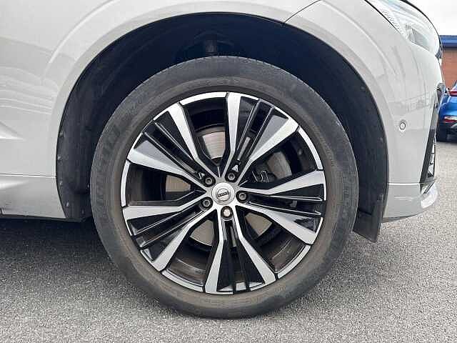 Volvo XC60 2.0 B4D Plus Dark 5dr AWD Geartronic